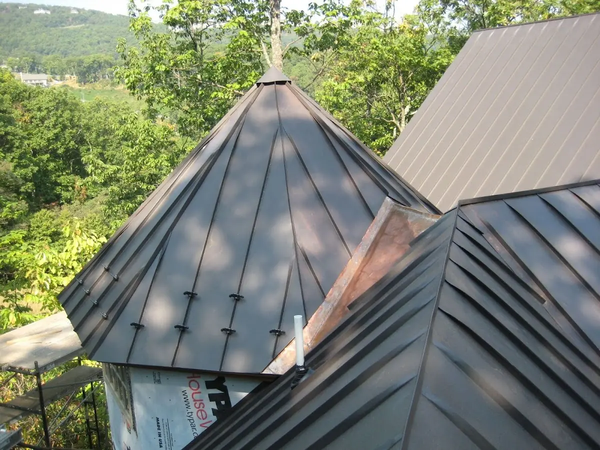 Professional Roof Tarp Installation by Craftsman Roofing in Bonadelle Ranchos